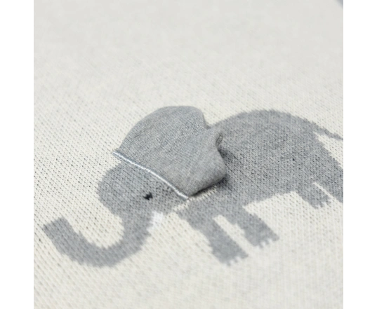 Detalle tridimensional de oreja de elefante
